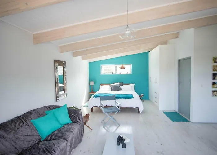 Selkie - Two Restful Studio Apartments Near Noordhoek Beach & Restaurants