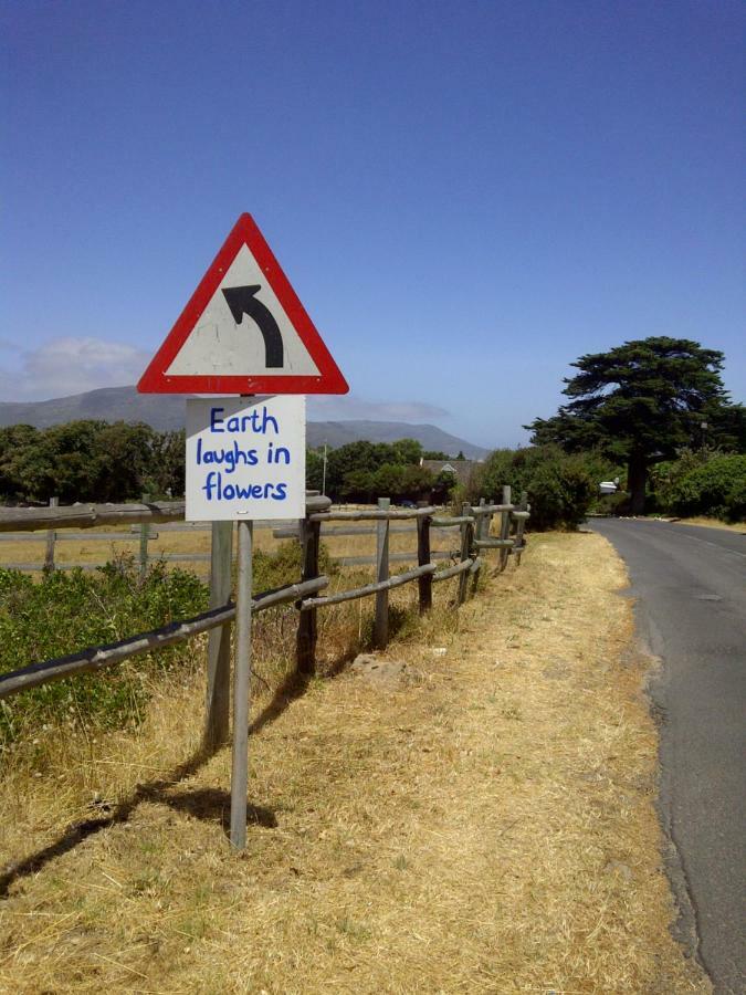 Selkie - Two Restful Near & Restaurants Noordhoek